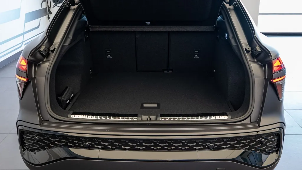 Obrázek Q3 SB S line TFSI quattro 195 kW