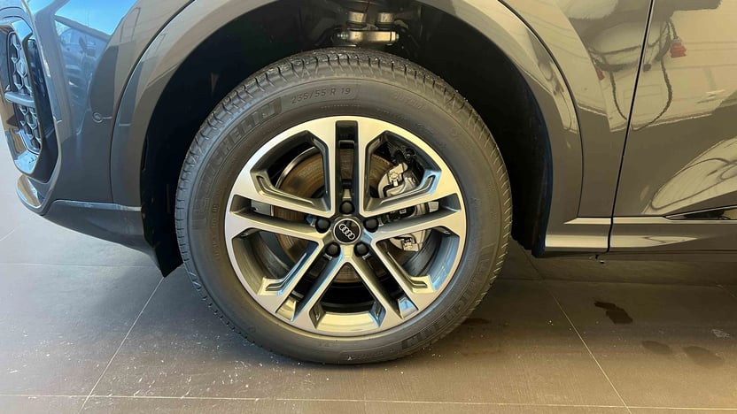 Obrázek Q5 TFSI quattro 150 kW