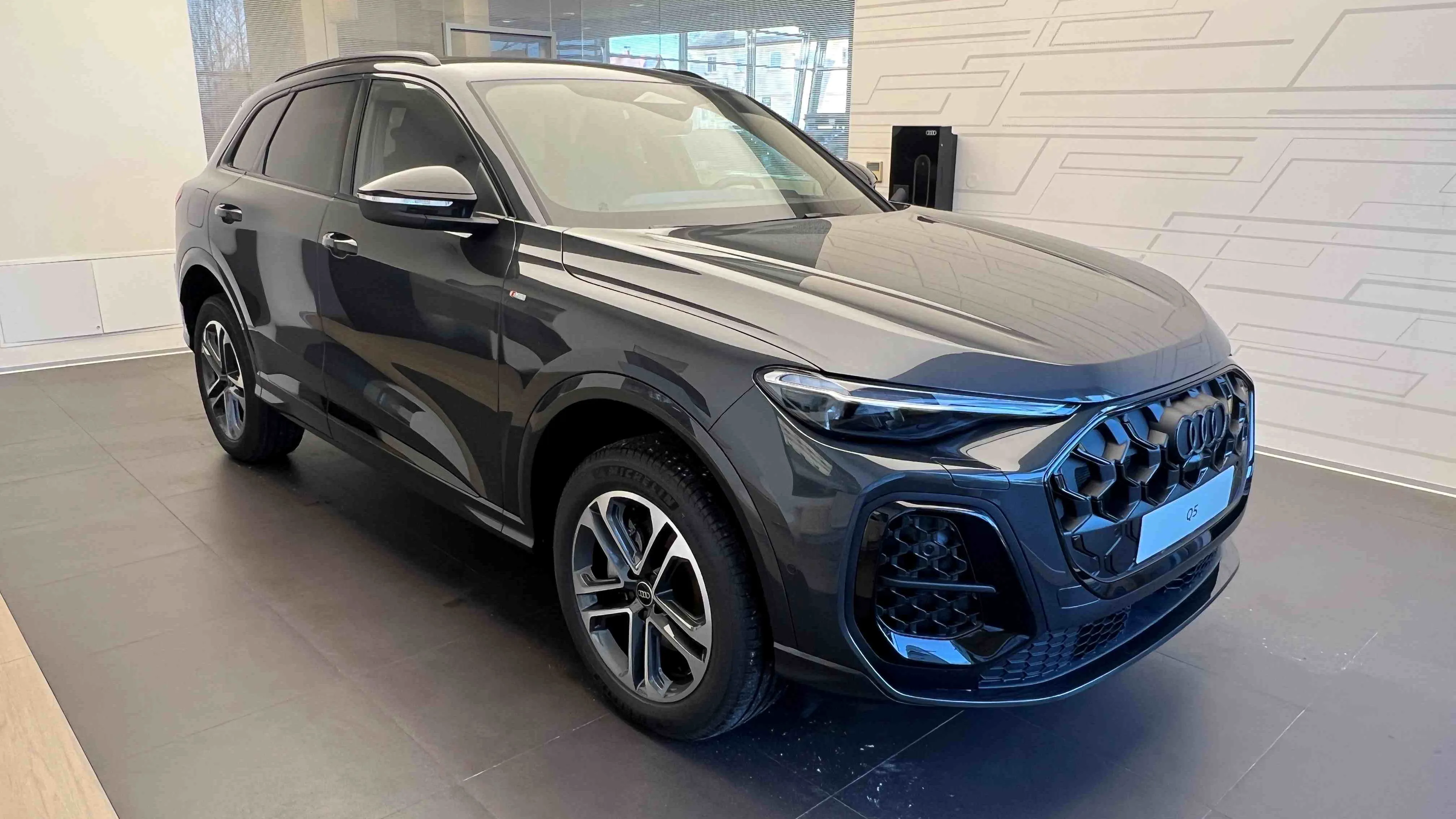 Obrázek Q5 TFSI quattro 150 kW