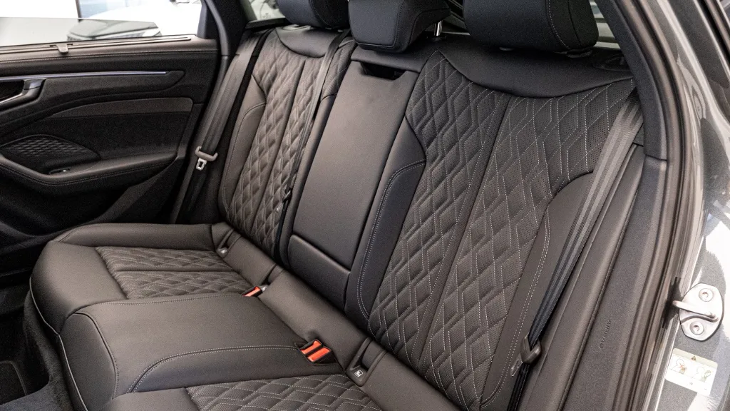 Obrázek A6 Avant TDI quattro 220kW