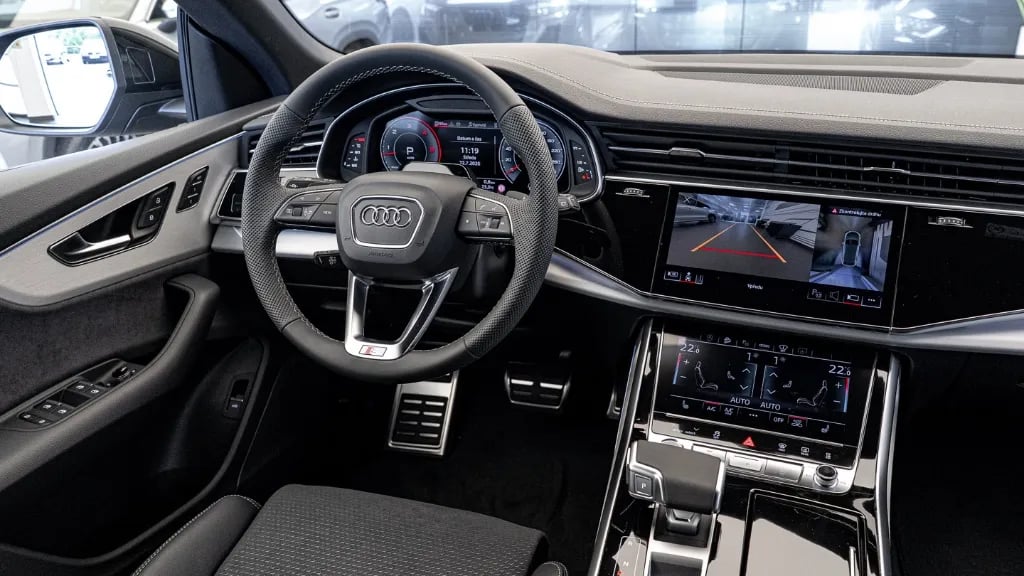 Audi Q8 SUV
