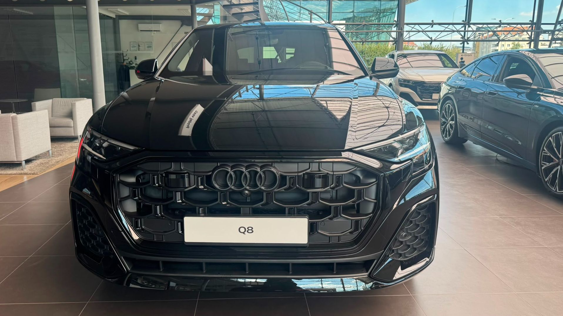 Obrázek Q8 SUV TDI quattro 210 kW