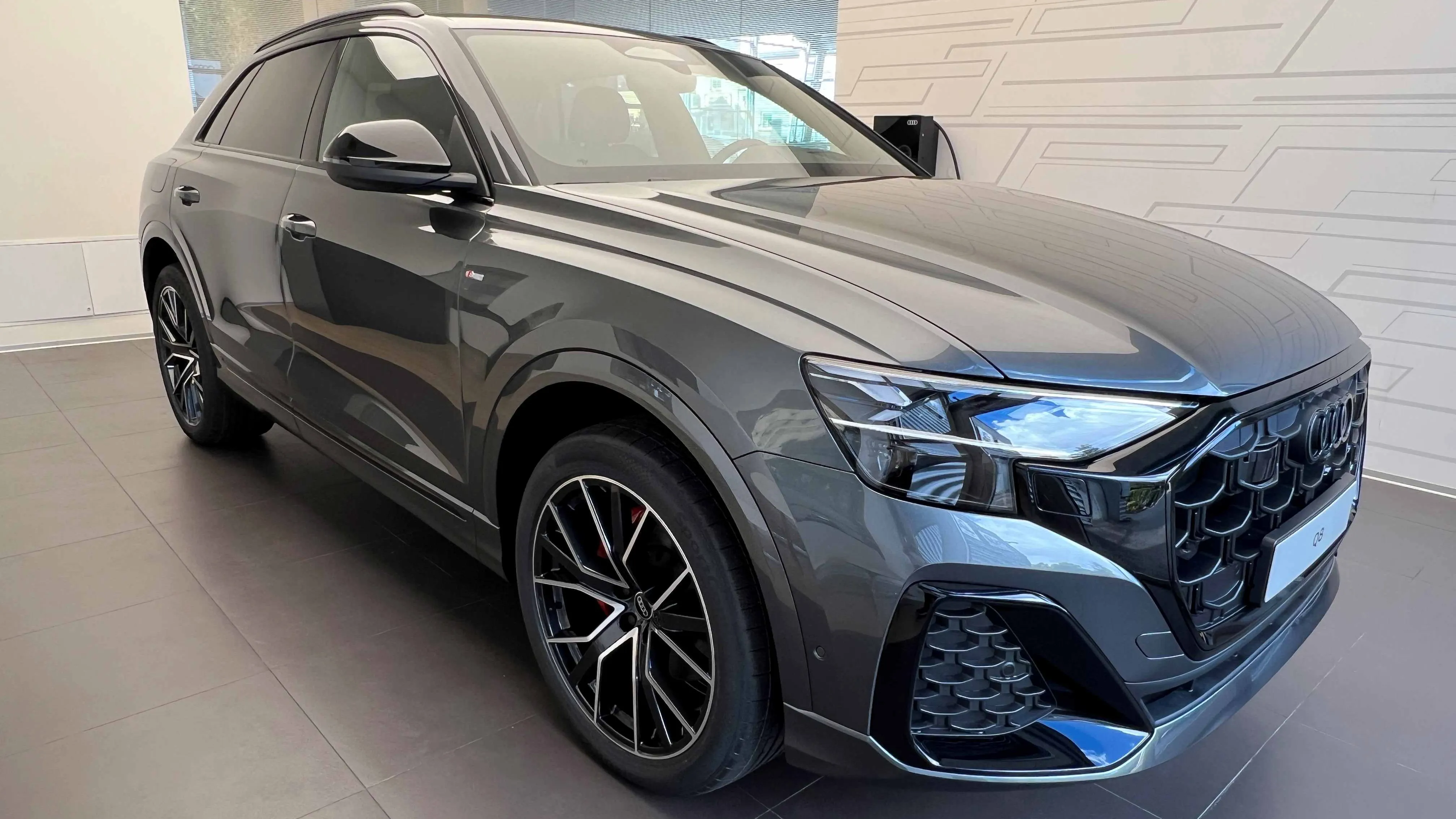 Obrázek Q8 SUV TDI quattro 210 kW