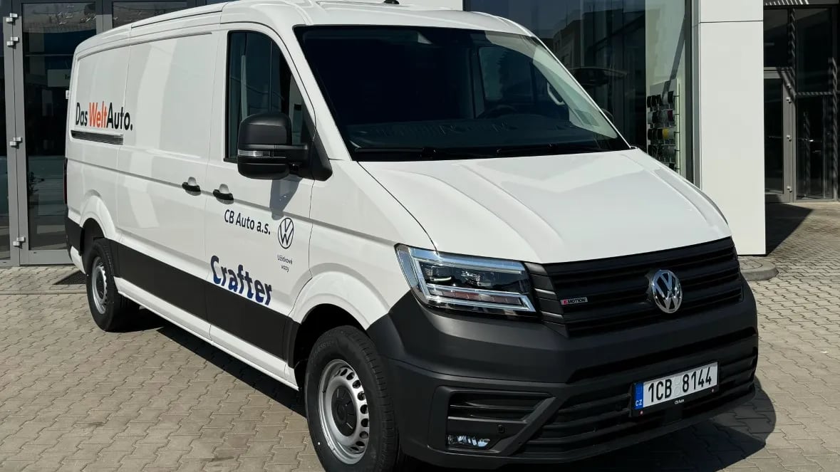 Crafter skříň 35 103kW 6G 4Mot SR