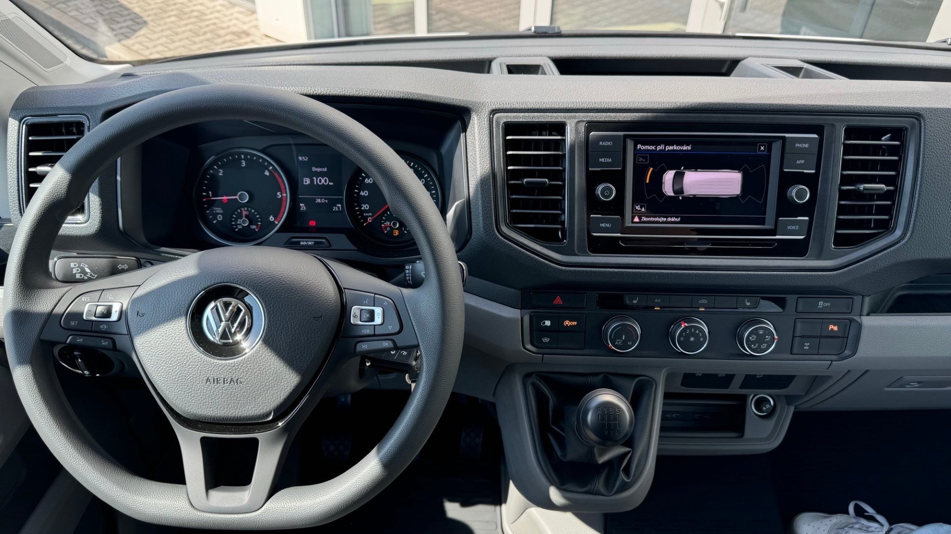Crafter skříň 35 103kW 6G 4Mot SR