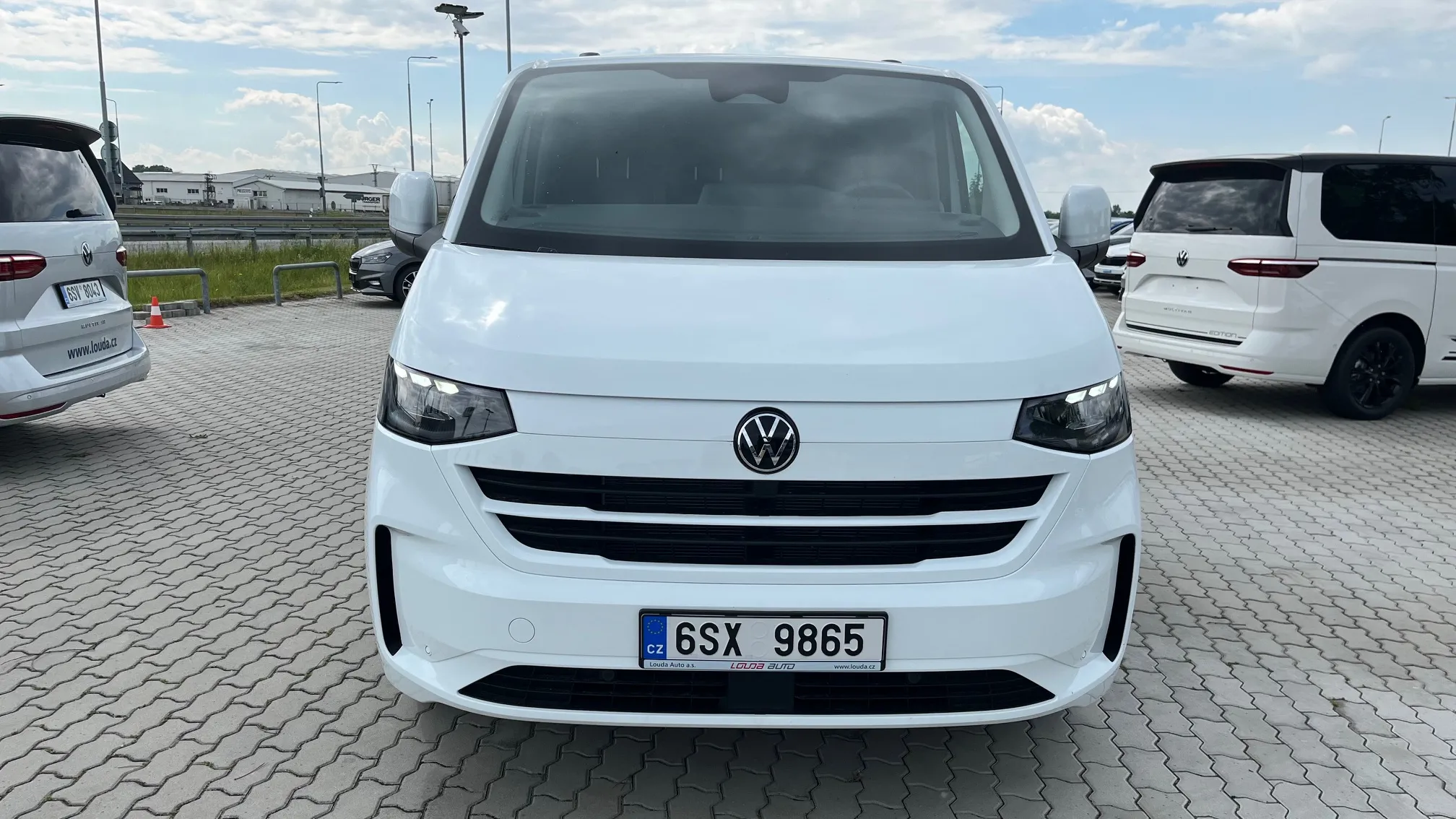 Obrázek Nový Transporter skříň 2,0 TDI KR