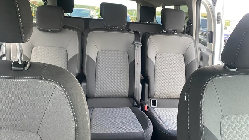 Obrázek Caravelle Life 2,0 TDI DR