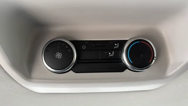 Obrázek Caravelle Life 2,0 TDI DR