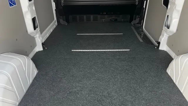 Obrázek Transporter skříň 2,0 TDI DR