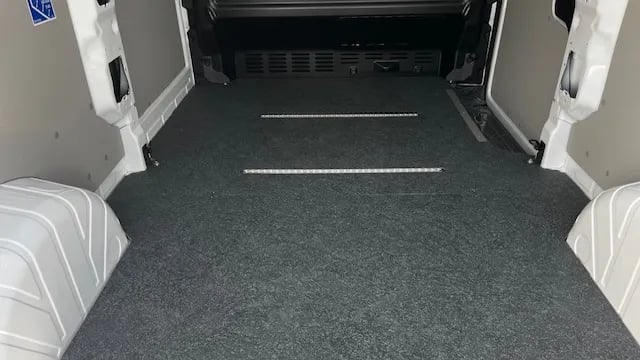 Obrázek Transporter skříň 2,0 TDI DR