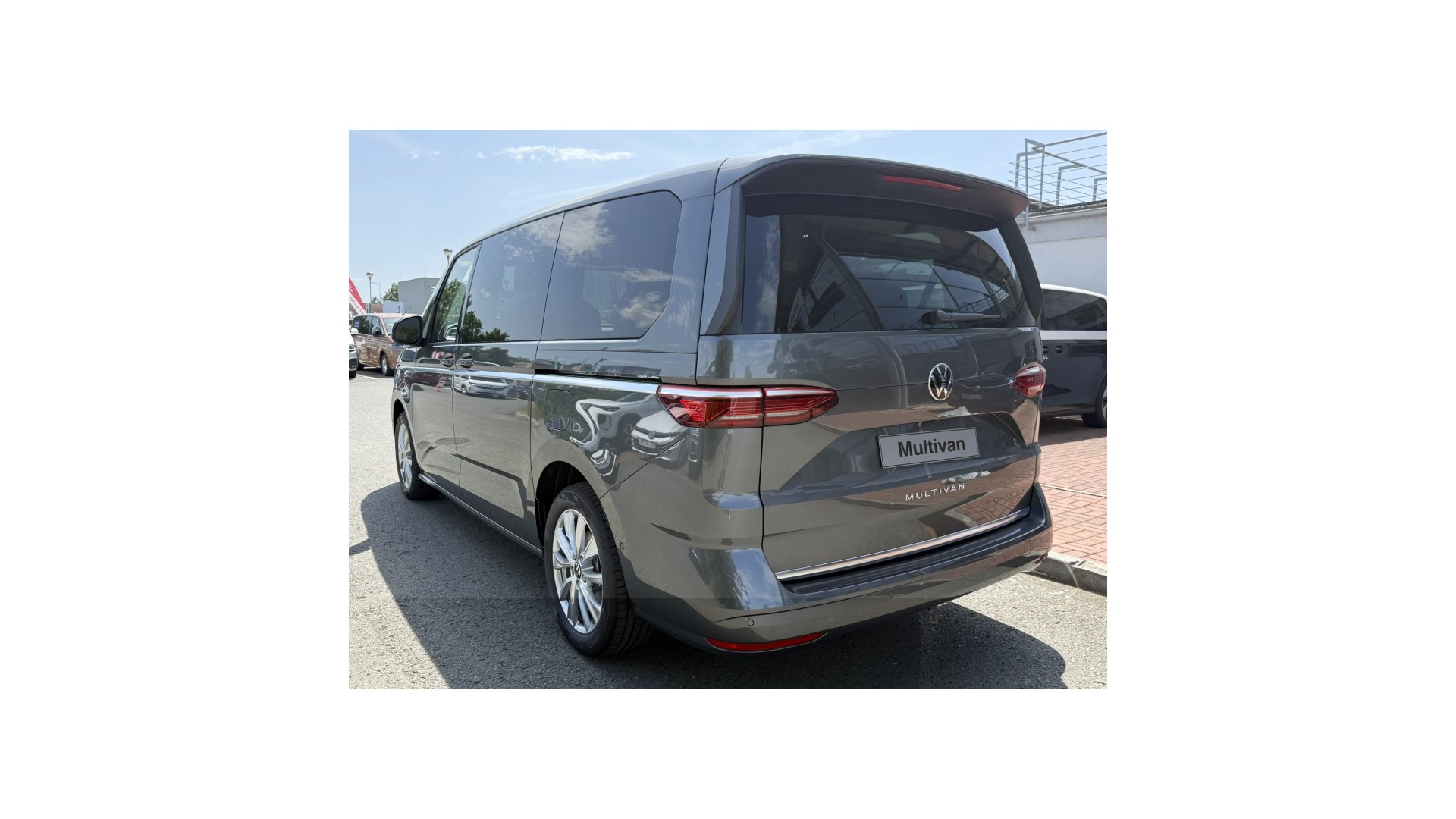 Obrázek Akční Multivan Long Style 2,0 TDI