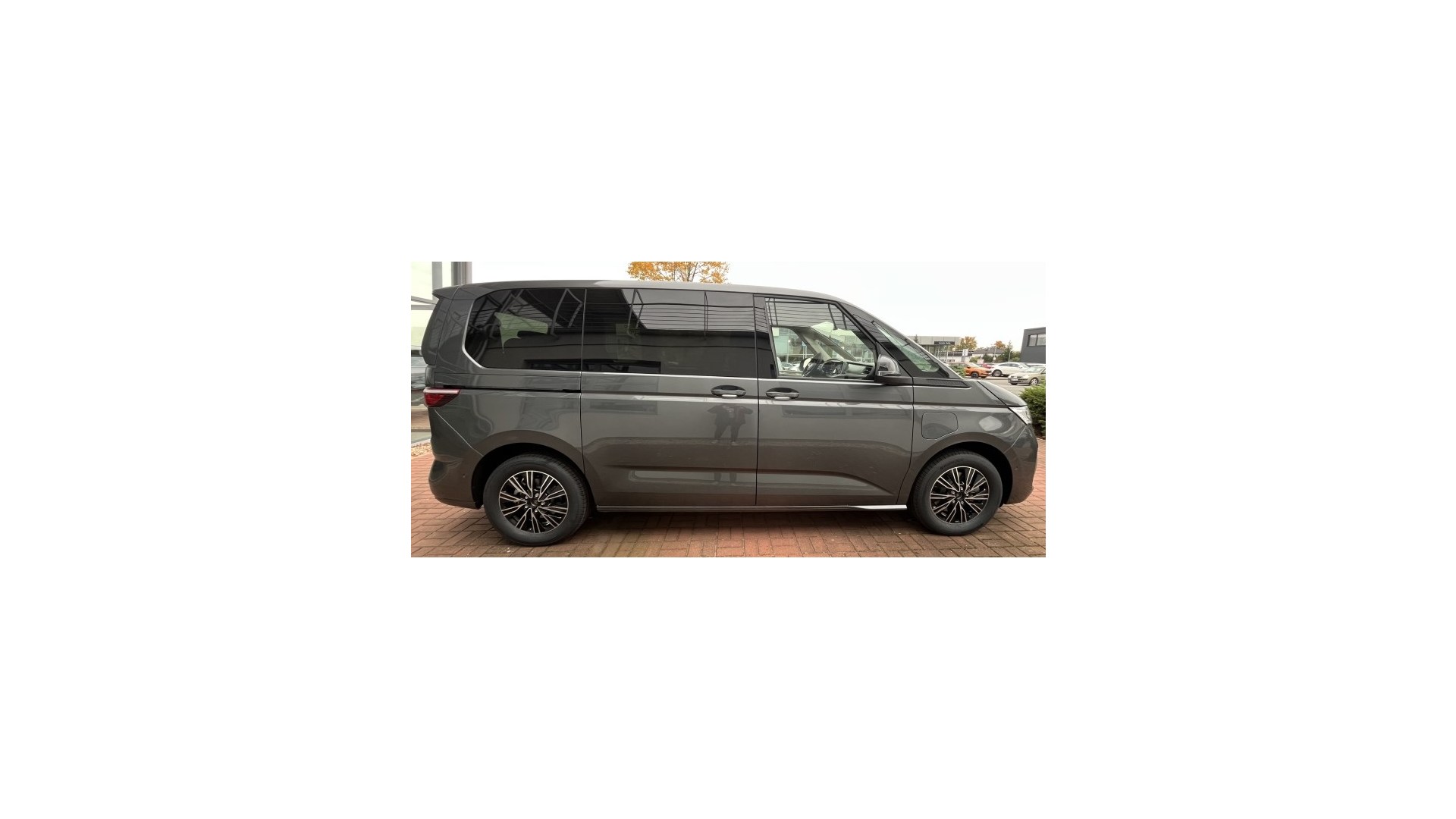 Obrázek Akční Multivan Life 1,5 TSI PHEV 4MOT