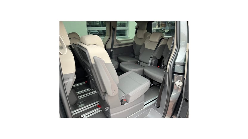 Obrázek Akční Multivan Life 1,5 TSI PHEV 4MOT