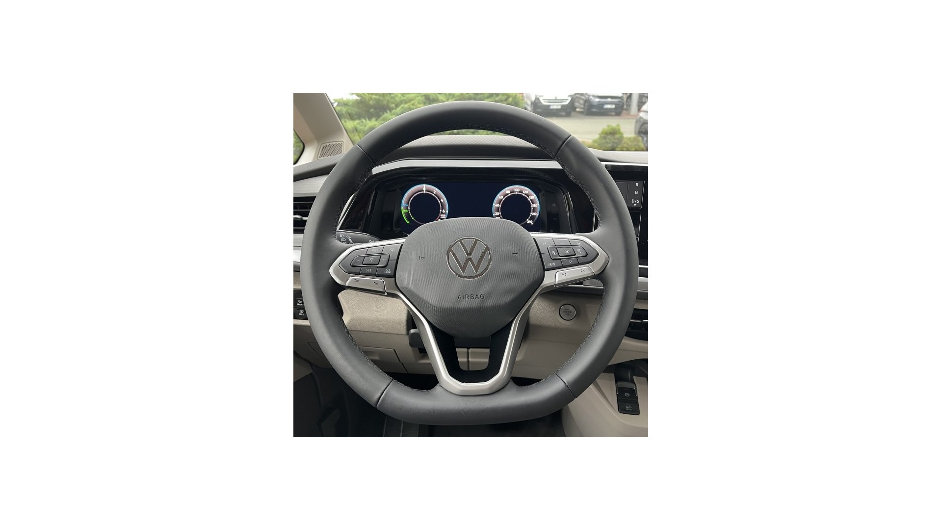 Obrázek Akční Multivan Life 1,5 TSI PHEV 4MOT