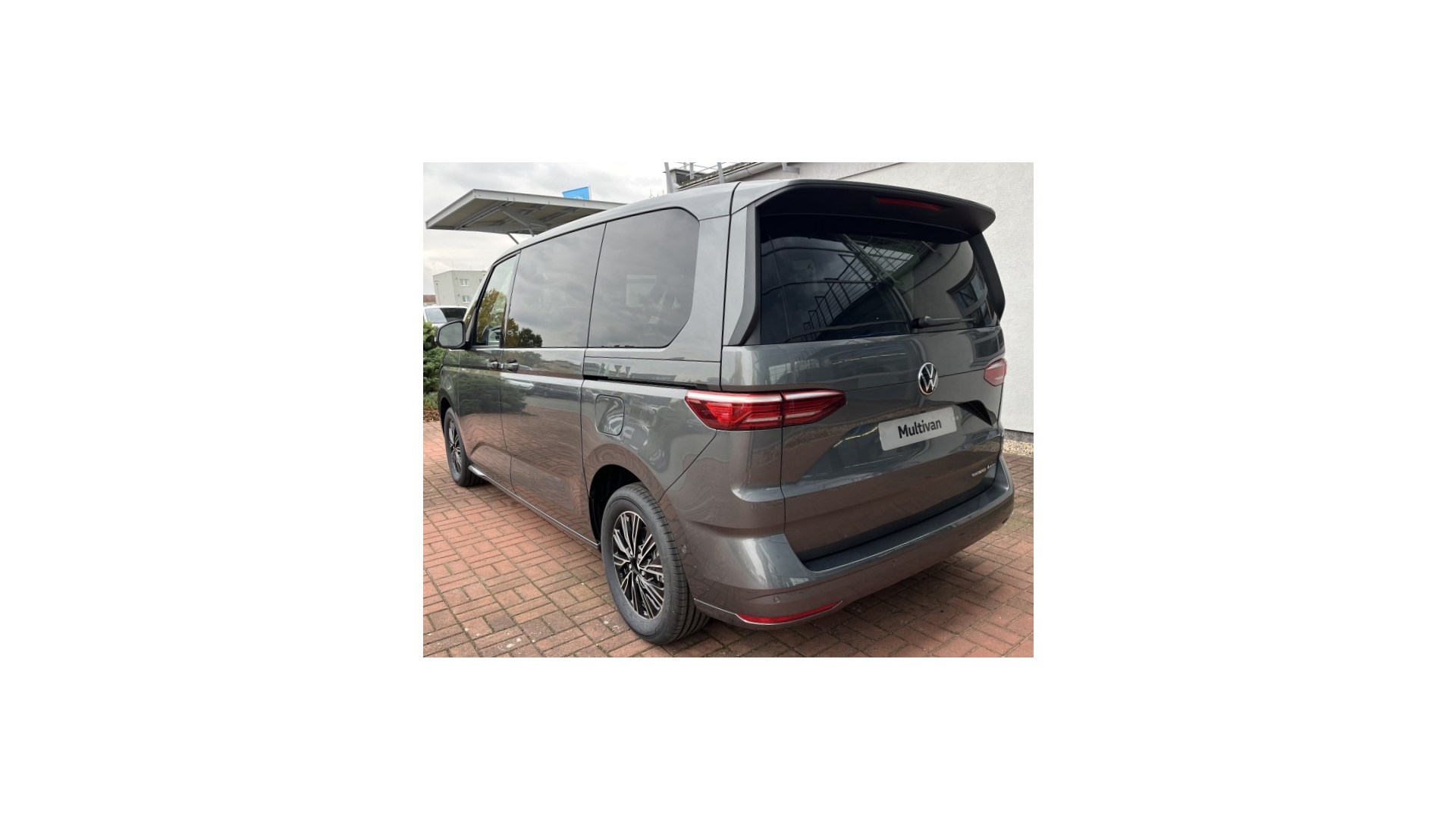 Obrázek Akční Multivan Life 1,5 TSI PHEV 4MOT