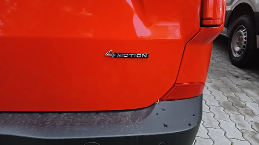 Obrázek Nový Transporter Kombi 2,0 TDI 4M 8A DR