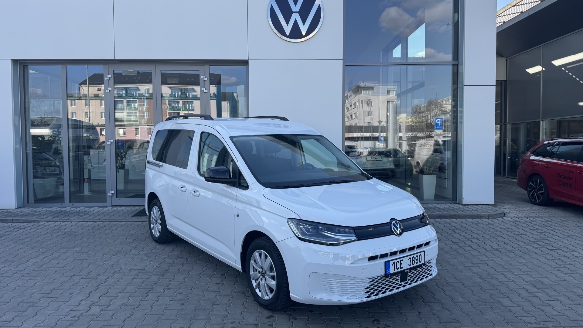 Obrázek Akční Caddy 1,5 TSI PHEV