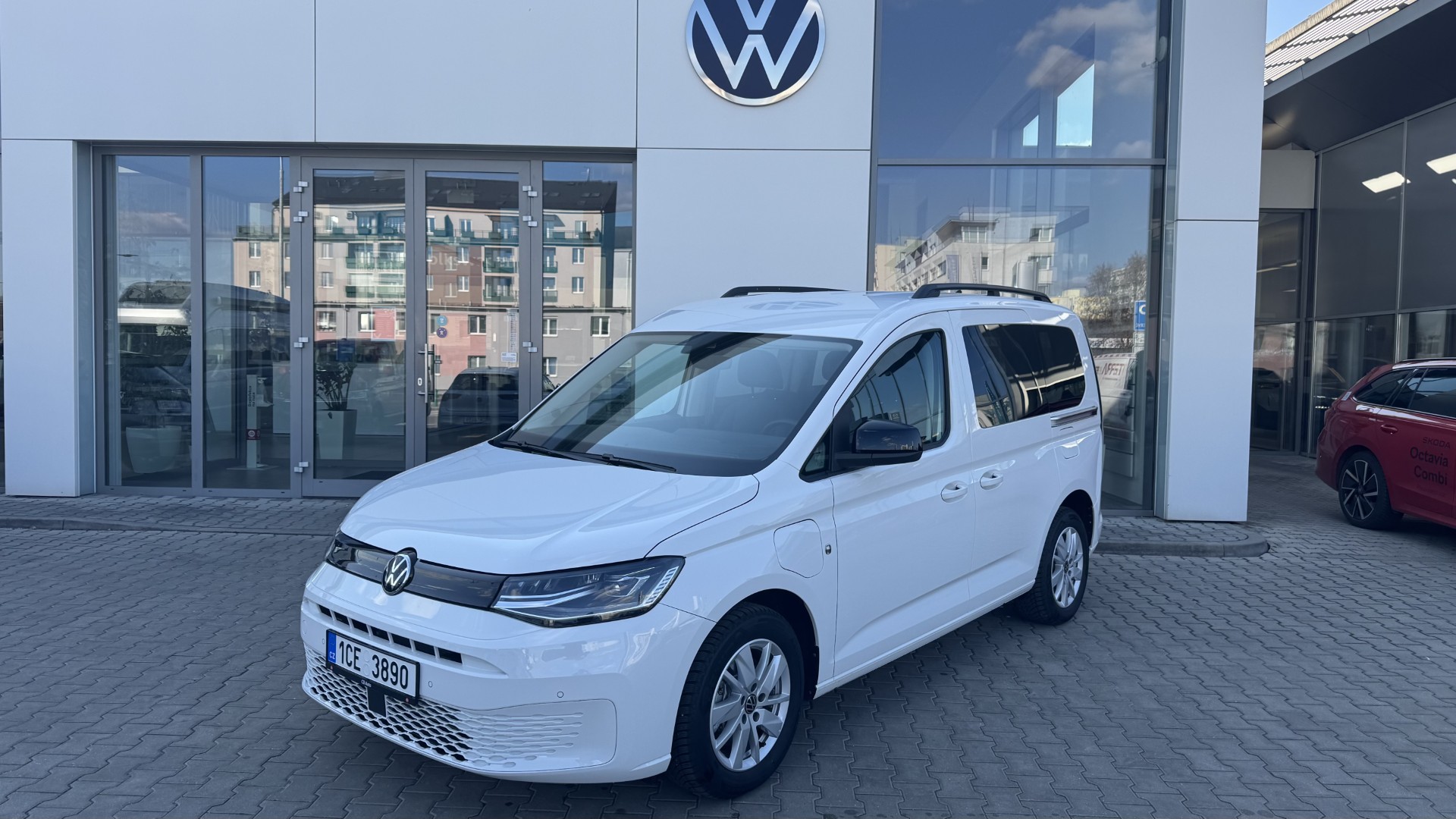 Obrázek Akční Caddy 1,5 TSI PHEV