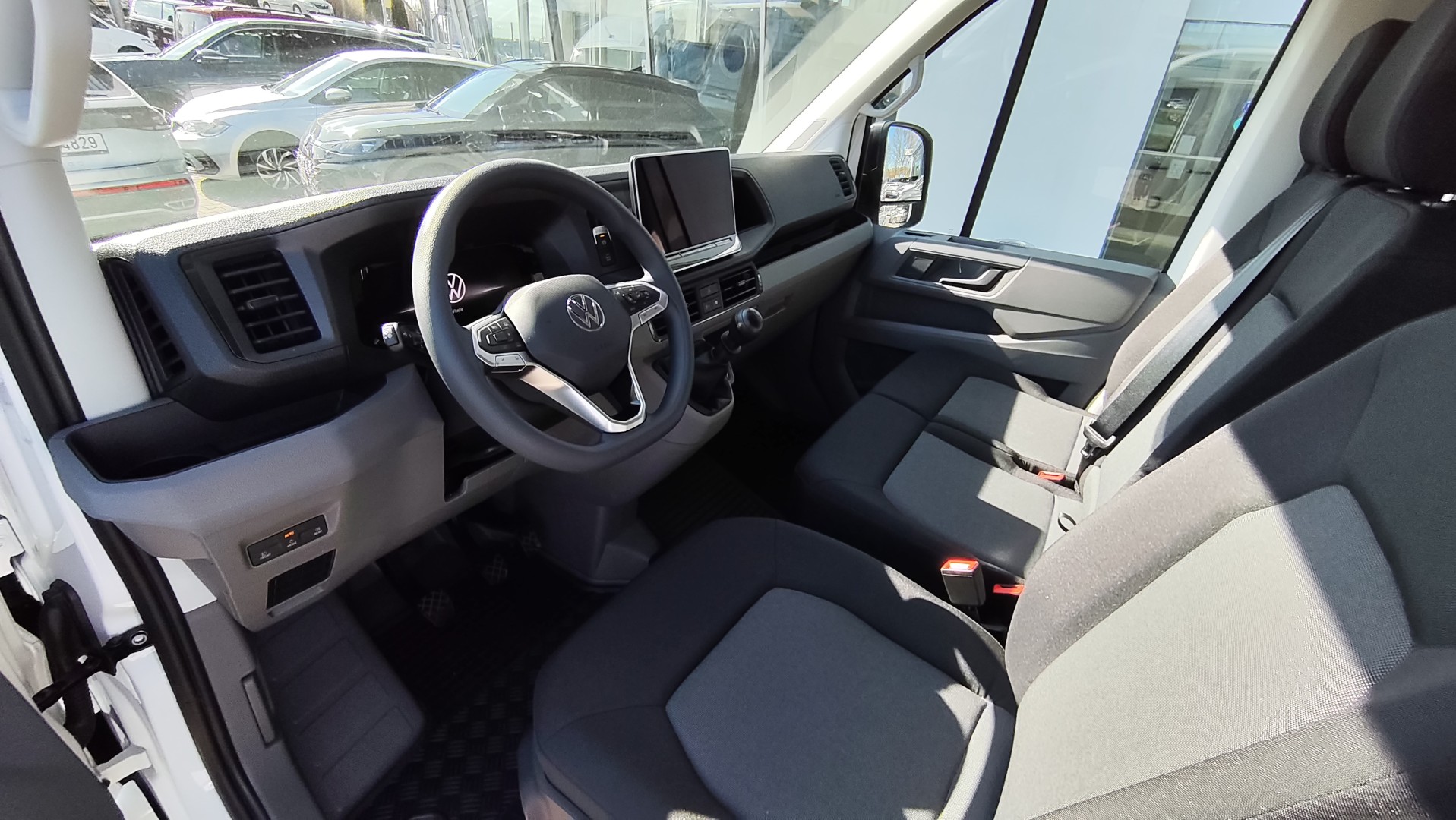 Obrázek Crafter skříň 35 103kW 6G FWD SR