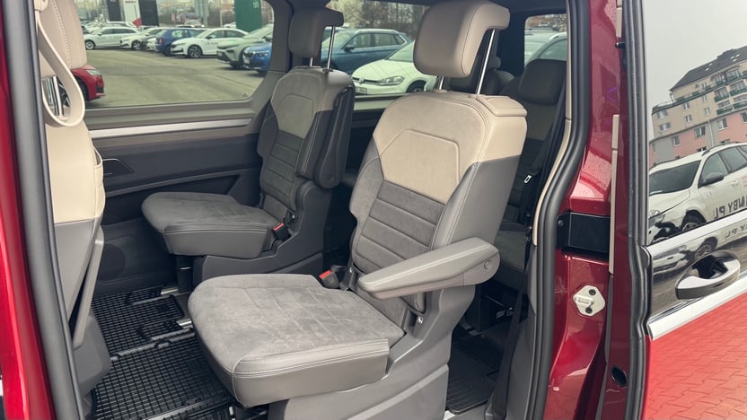 Obrázek Akční Multivan Long Life 1,5 TSI PHEV 4M