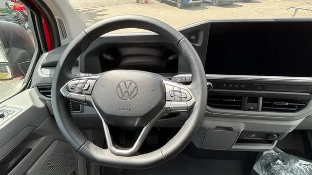 Obrázek Transporter Kombi 2,0 TDI 8AUT DR