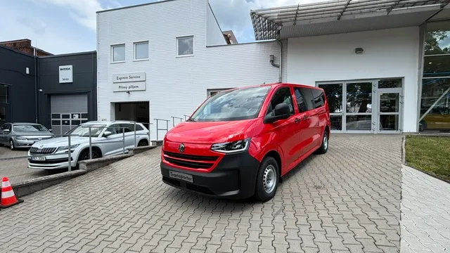 Obrázek Transporter Kombi 2,0 TDI 8AUT DR
