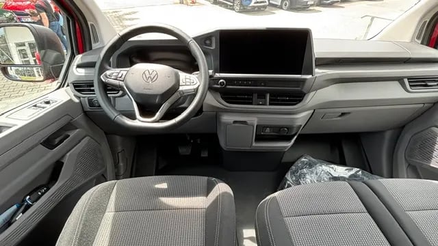 Obrázek Transporter Kombi 2,0 TDI 8AUT DR
