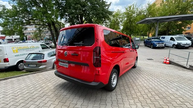 Obrázek Transporter Kombi 2,0 TDI 8AUT DR