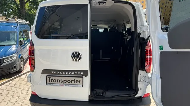 Obrázek Transporter Kombi 2,0 TDI 8AUT DR