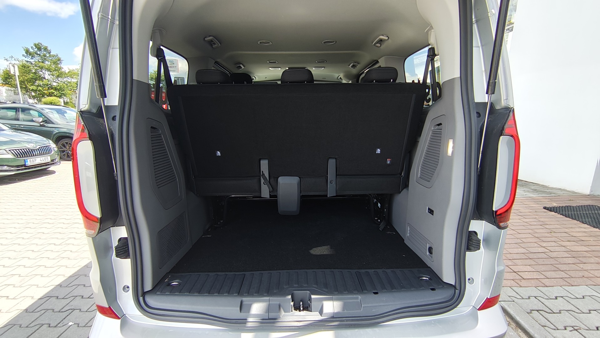 Obrázek Caravelle Life 2,0 TDI 8AUT KR
