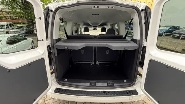 Obrázek Akční Caddy Maxi Life 1,5 TSI DSG