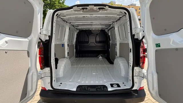 Obrázek Akční Transporter skříň 2,0 TDI KR