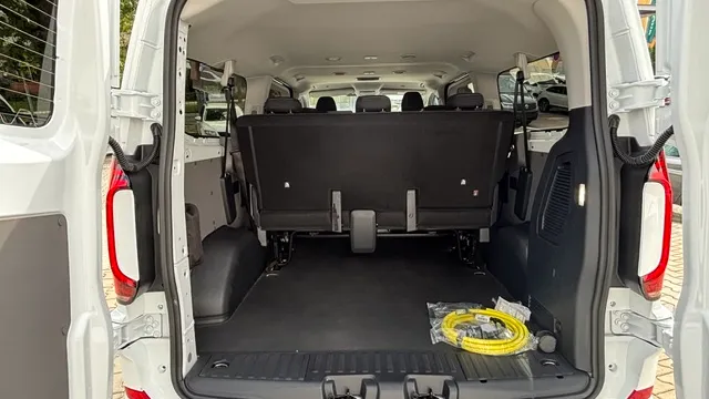 Obrázek e-Transporter Kombi 210 kW DR