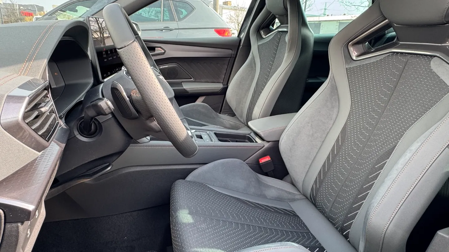 Obrázek Leon SP VZ Extreme 2.0 TSI 333k DSG 4WD