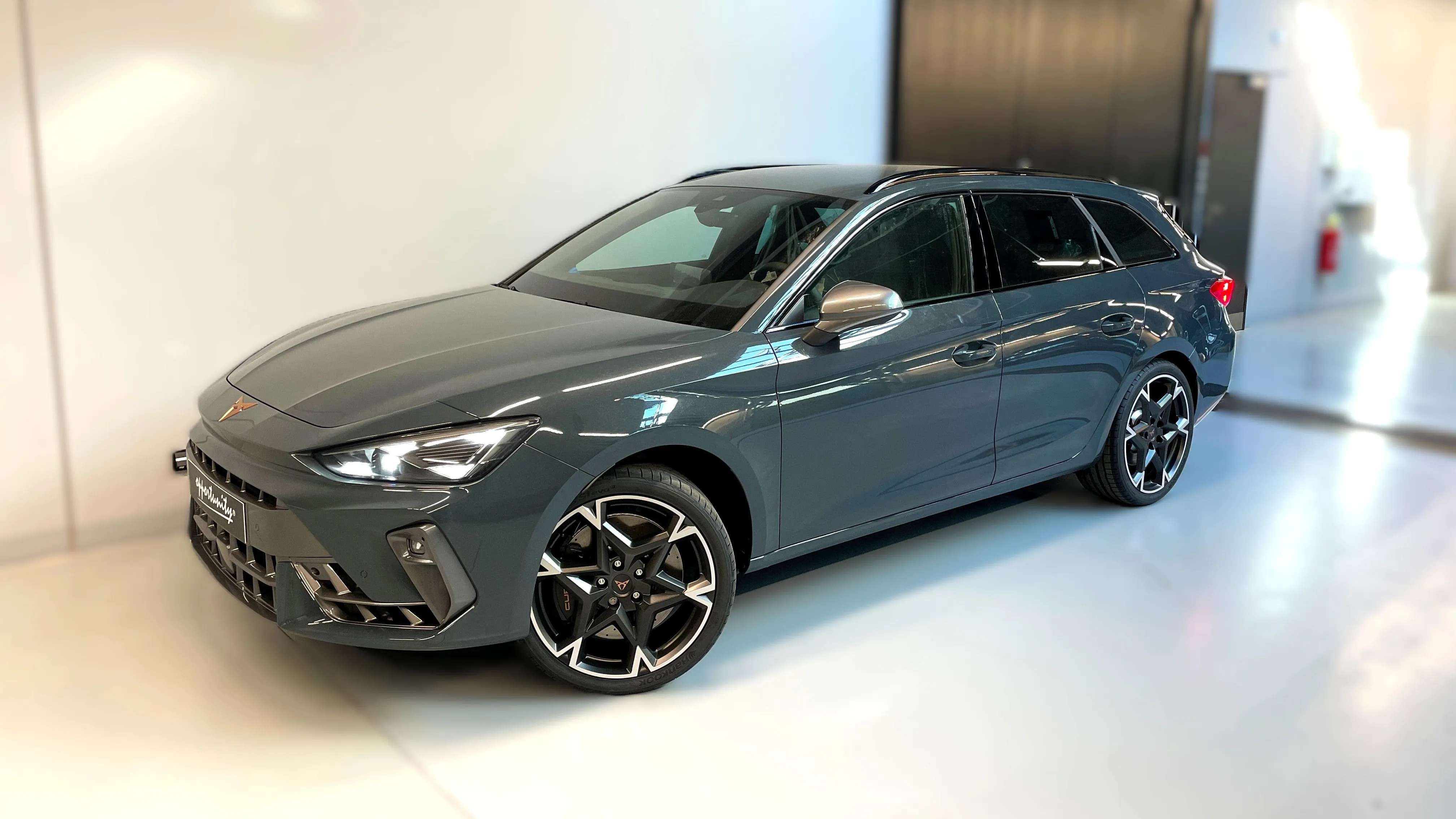 Obrázek Leon SP VZ 2.0 TSI 333k DSG 4WD