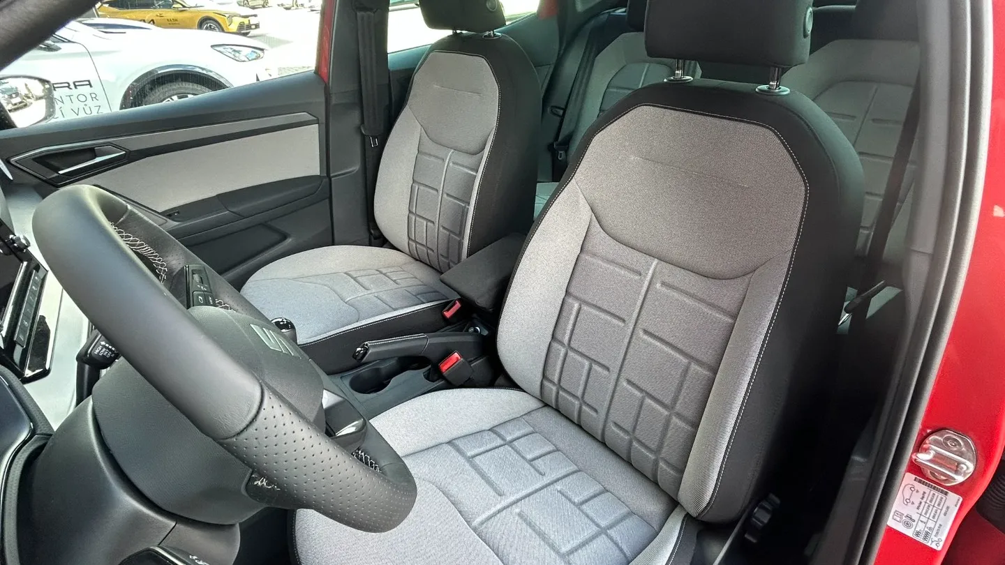 Obrázek Arona FR 1.0. TSI 115k