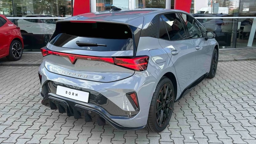 Obrázek Born VZ 79 kWh / 326k