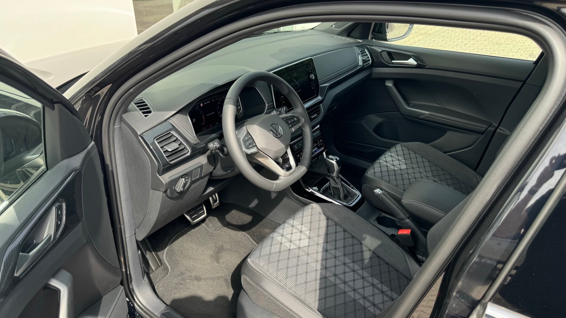 T-Cross R-Line 1.0 TSI 85 kW 7DSG