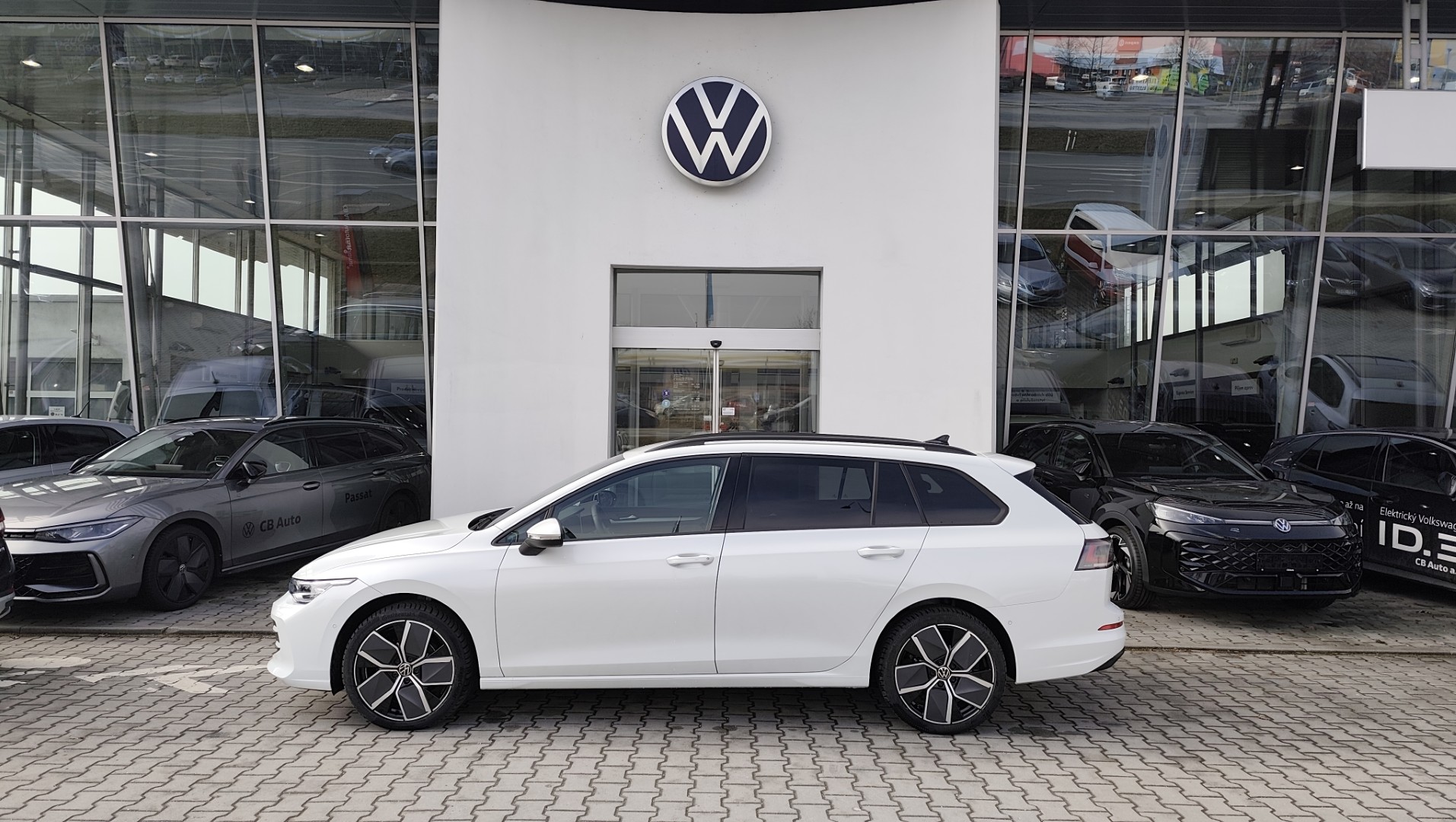 Obrázek Golf Variant People 1,5 eTSI 7DSG mHEV