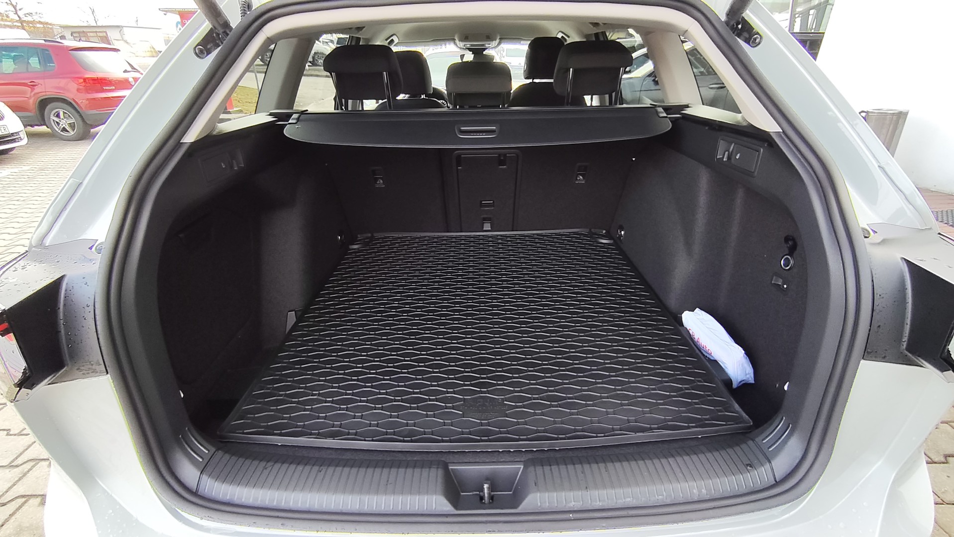 Obrázek Golf Variant People 1,5 eTSI 7DSG mHEV