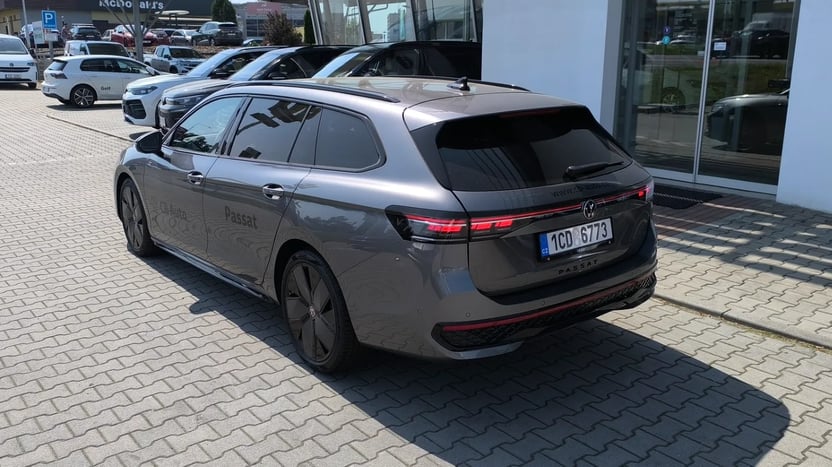 Obrázek Passat R-Line People 2,0 TDI 142 kW 4MOT