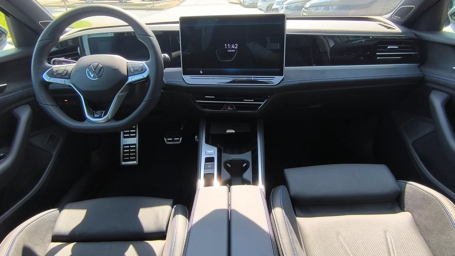 Obrázek Passat R-Line People 2,0 TDI 142 kW 4MOT