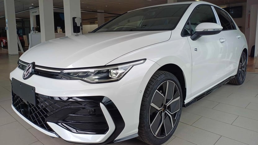 Obrázek Golf R-line 1,5 eTSI 110 kW 7DSG mHEV