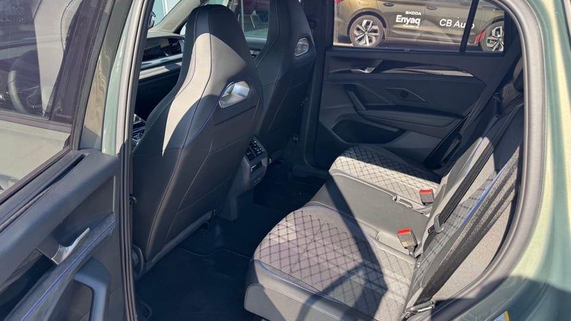 Obrázek Tayron R-Line People 2,0 TDI 142 kW 4MOT