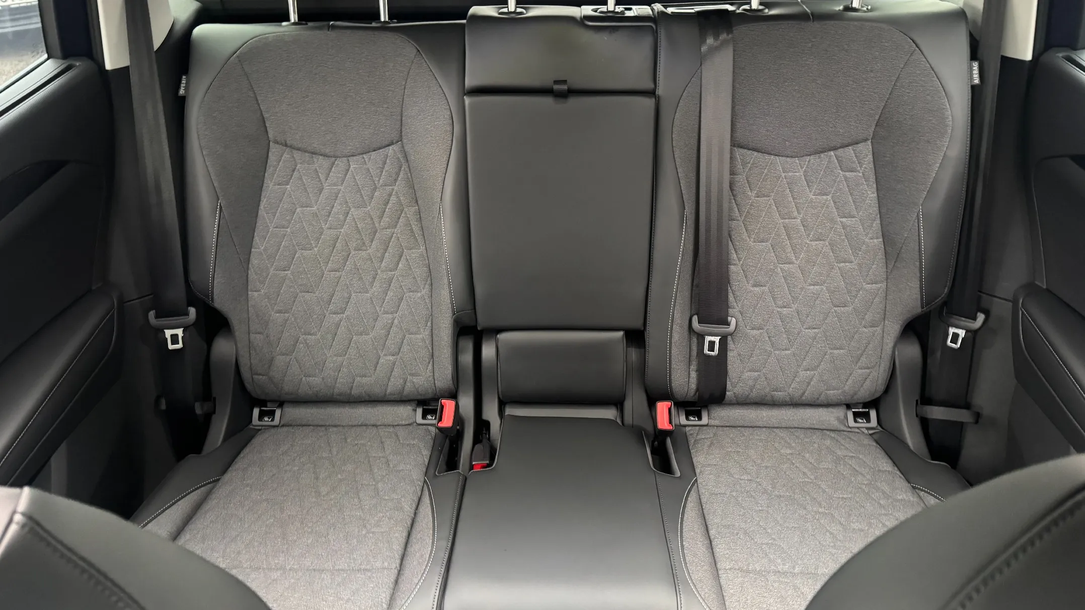 Obrázek Tayron People 2,0 TDI 110 kW