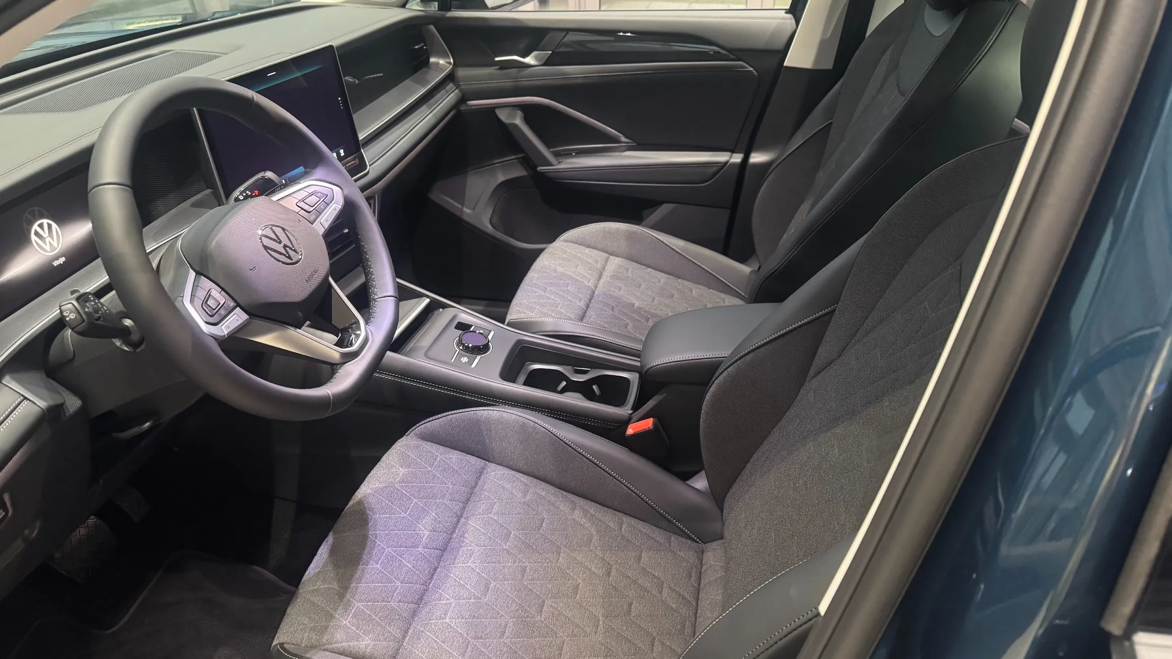 Obrázek Tayron People 1,5 eTSI 110 kW mHEV