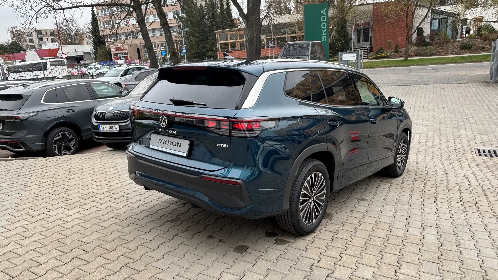 Obrázek Tayron People 1,5 eTSI 110 kW mHEV