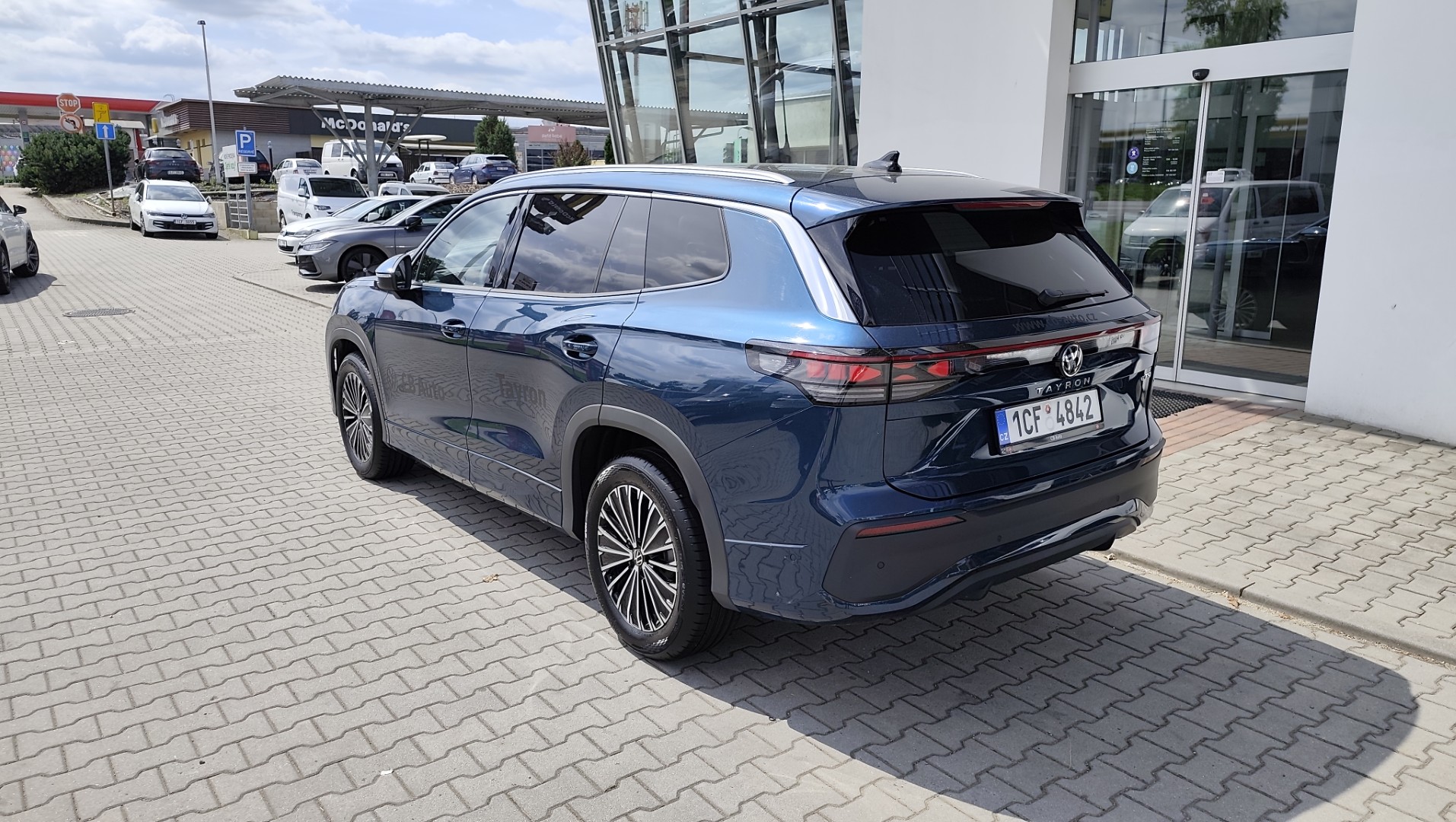 Obrázek Tayron People 1,5 eTSI 110 kW mHEV