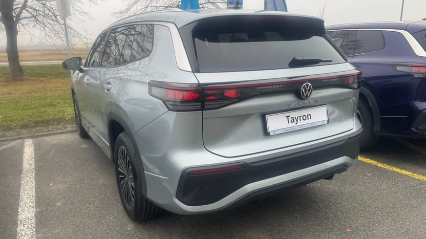 Obrázek Tayron People 1,5 eTSI 110 kW mHEV