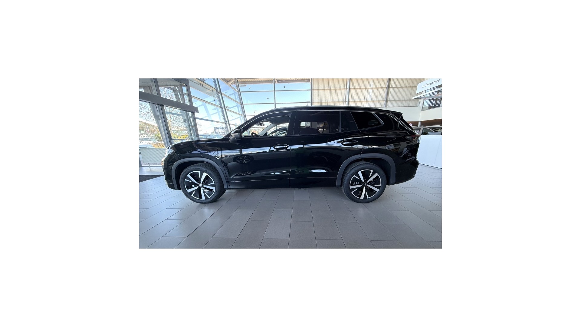 Obrázek Tayron People 1,5 TSI 150 kW eHybrid